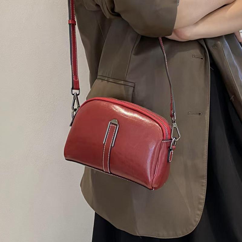 

Женская сумка для телефона из натуральной кожи 2025 Новая мода Женская сумка из коровьей кожи Стильная текстура Универсальная сумка кроссбоди из мягкой кожи для женщин 20*14*8 вино красного
