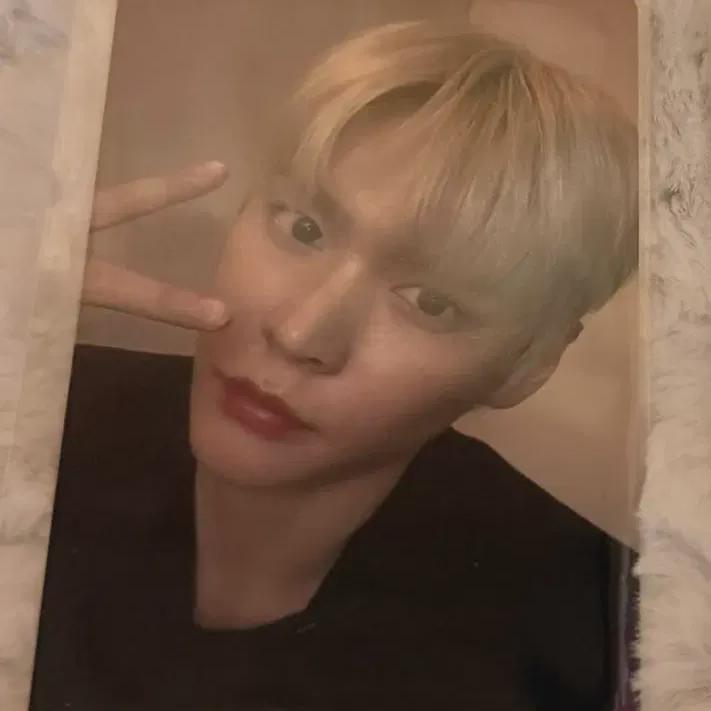 

RIIZE Ынсок Премьерный Бонус Поки Запечатанный