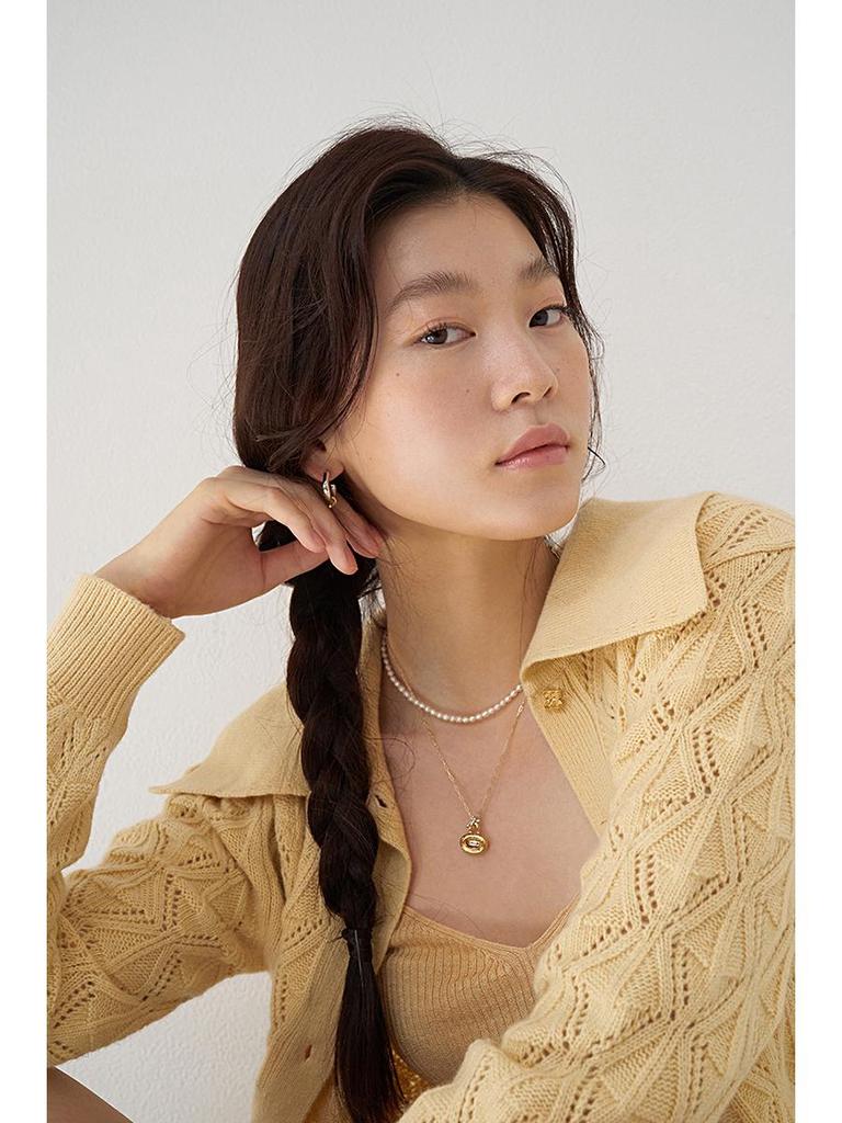 High-End Pearl Necklace: Luxury Sweater Chain for Autumn/Winter - Versatile Clavicle Chain Fashion