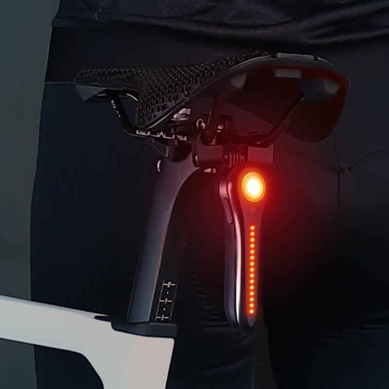 Luce Posteriore LED per Ciclismo Bicicletta Luce Posteriore Bicicletta Torcia Sicura Luci Posteriori Bicicletta Luce Posteriore Bicicletta con Sensore di Frenata