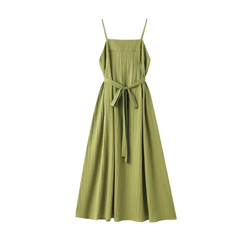 Plus-size Women's Dress with A Simple Korean Style, Sleeveless, Cinched-waist Tie and Halter Dress for Summer