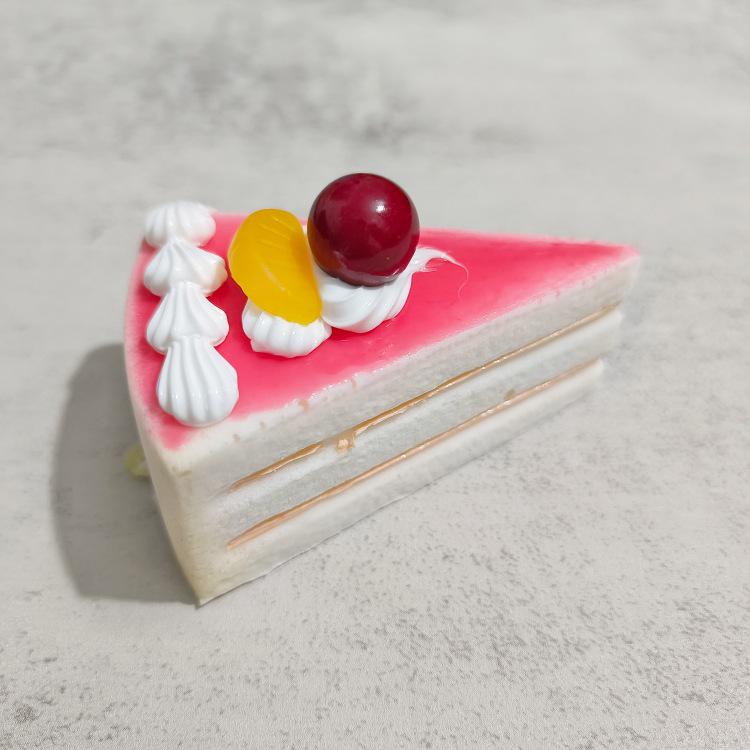 Dreieckiger Kuchen Brot Fake Food Requisiten für Display und Dekoration