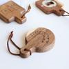 1PCS Free Custom Wooden Bottle Beer Opener Magnetic Manual Wooden Hanging Hole Refrigerat Paste Beer Engraving Logo Wood Opener
