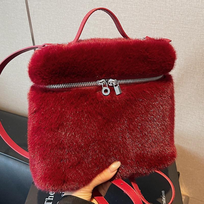 Casual Plush Simple Cute Girl Style Fashion Commuting Autumn New Women's Shoulder Bag