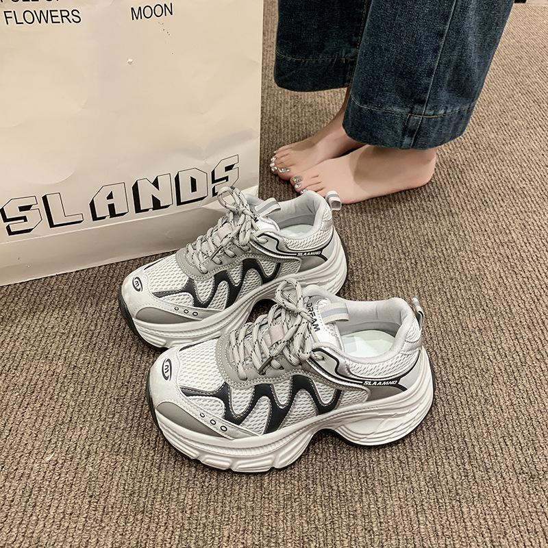 Popular Increase In Dad Shoes Women's Summer Thin Forrest Gump Shoes 2025 Super Fire New Mesh Breathable Sports and Leisure Shoes