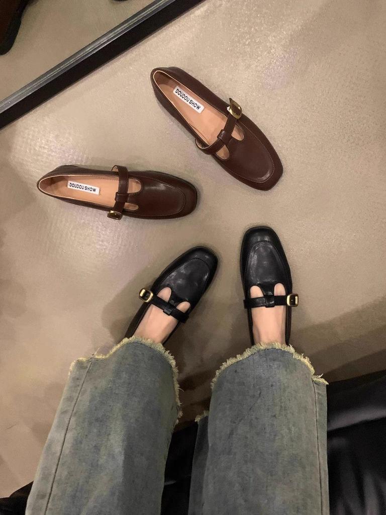 Jesień 2025 Wszechstronne czarne mokasyny w stylu koreańskim z kwadratowym noskiem dla kobiet