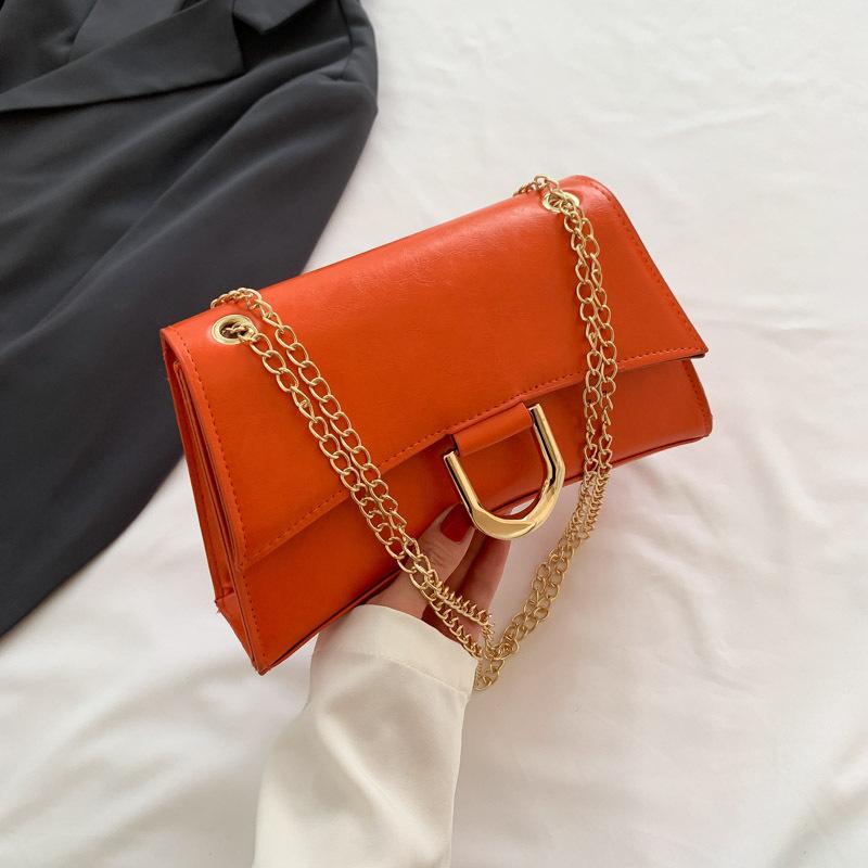 

Корейская версия городской простой маленькой квадратной сумки 2025 осень-зима новая модная цепочка персонализированная ins женская сумка через плечо оранжевый