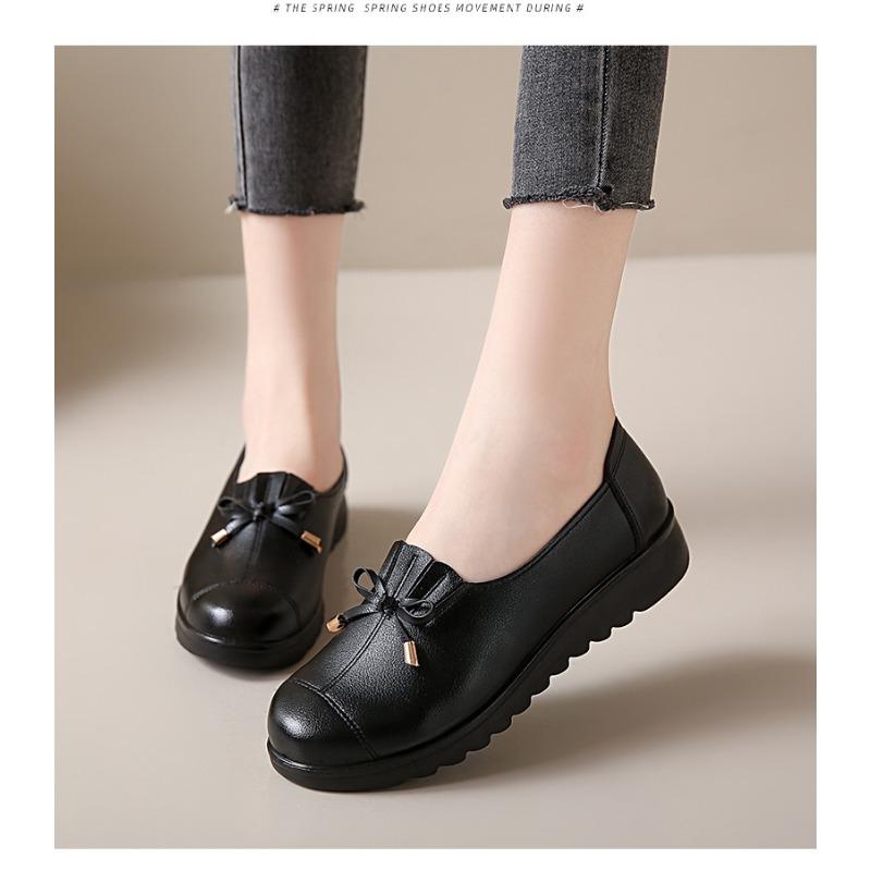Women's Leather Slip-On Loafers Comfortable Thick Sole Casual Shoes with Bow Detail