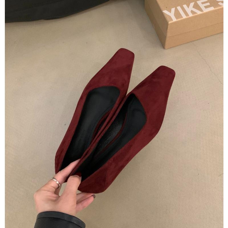 Осень 2026 Женские Туфли-лодочки с Острым Носом Модные Красные Элегантные Женские Туфли-лодочки на Тонком Низком Каблуке Для Улицы Платья Работы 35 красный 2650₽