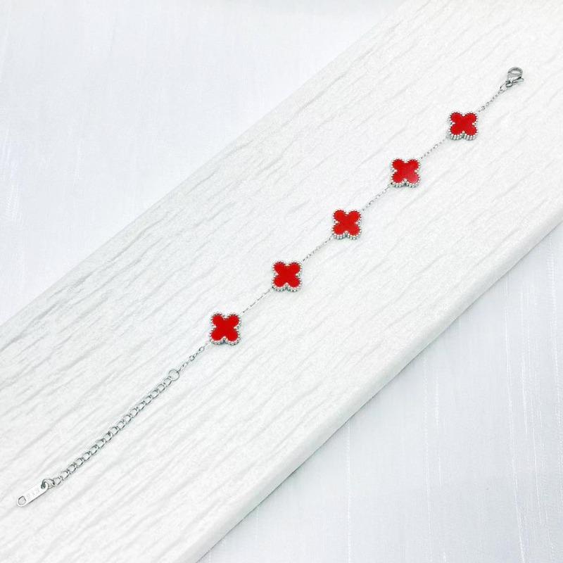 Mm Nicht verblassendes Edelstahl-Vierblättriges Kleeblatt-Armband für Damen - Frischer Stil