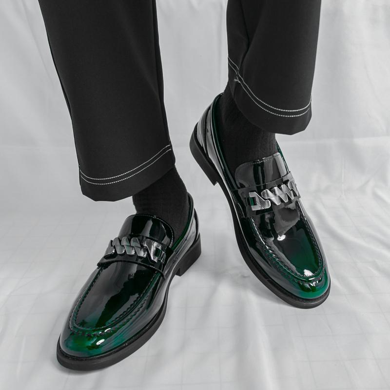 New Platform Men's Green Loafers Slip On All-match Wedding Shoes Patent Leather Shoes for Men Men Pointed Toe Flats Formal Shoes