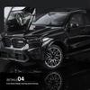 1:18 scale BMW X5M oversized SUV off-road vehicle Officially authorized Exquisite simulation Boys Toy Gift Fashion collectibles