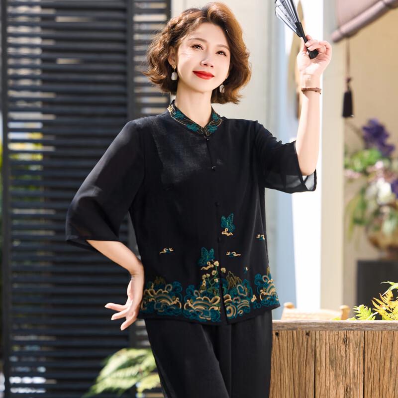 Middle-Aged Women's Embroidered Chinese Style Short Sleeve Top