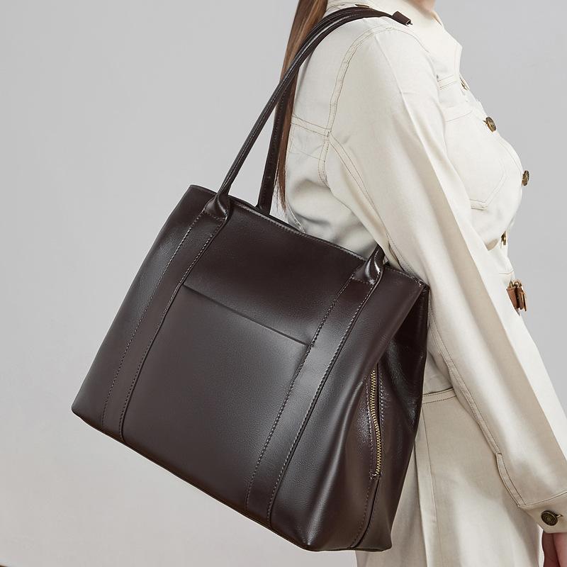Large Capacity Fashionable Solid Color First Layer Cowhide Handbag Versatile Shoulder Underarm Bag Tote Bag