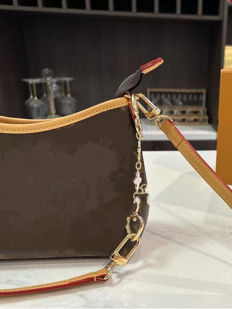 Burduf 2025 Trifoi cu Patru Frunze Geantă Versatilă Crossbody: Geantă de mână la modă, clasică, de capacitate mare