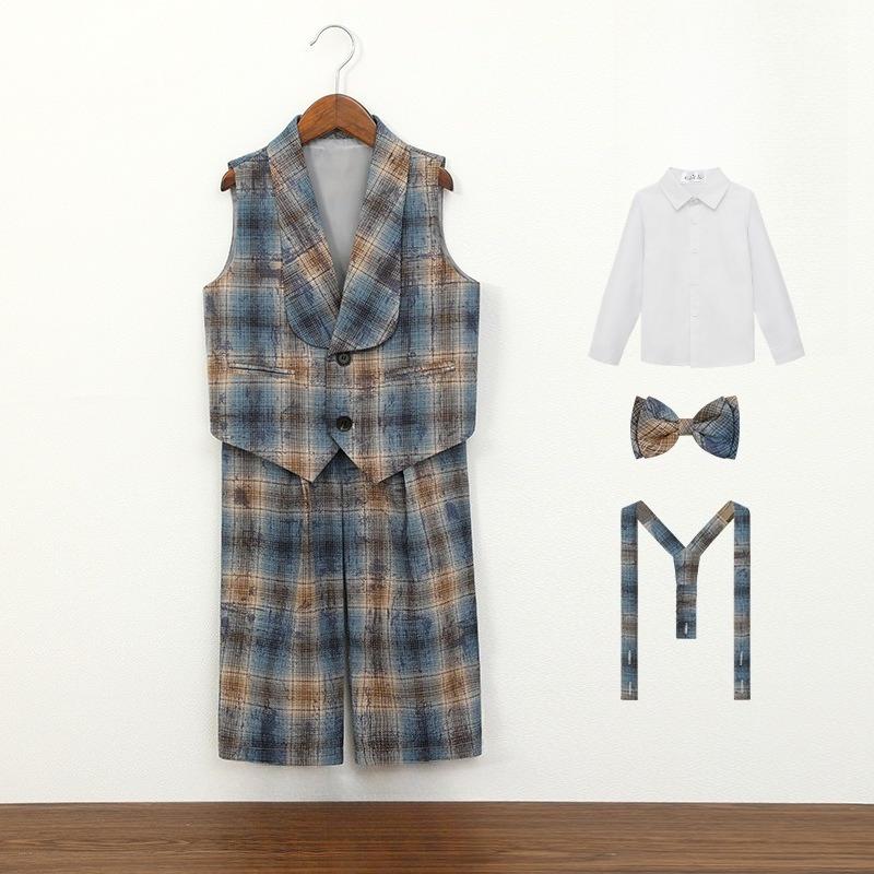 

School Boys Plaid Formal Suit Kids Waistcoat Pants Bow Tie Set Children Gentleman Outfit for Wedding Performance Daily Birthday Party 4-12Y 150cm