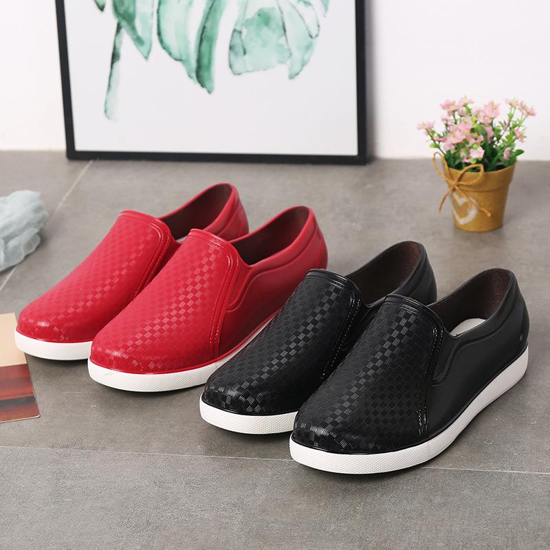 Rain shoes women's low-top non-slip water shoes fashion adult outdoor waterproof shoes kitchen shallow mouth work shoes fashion