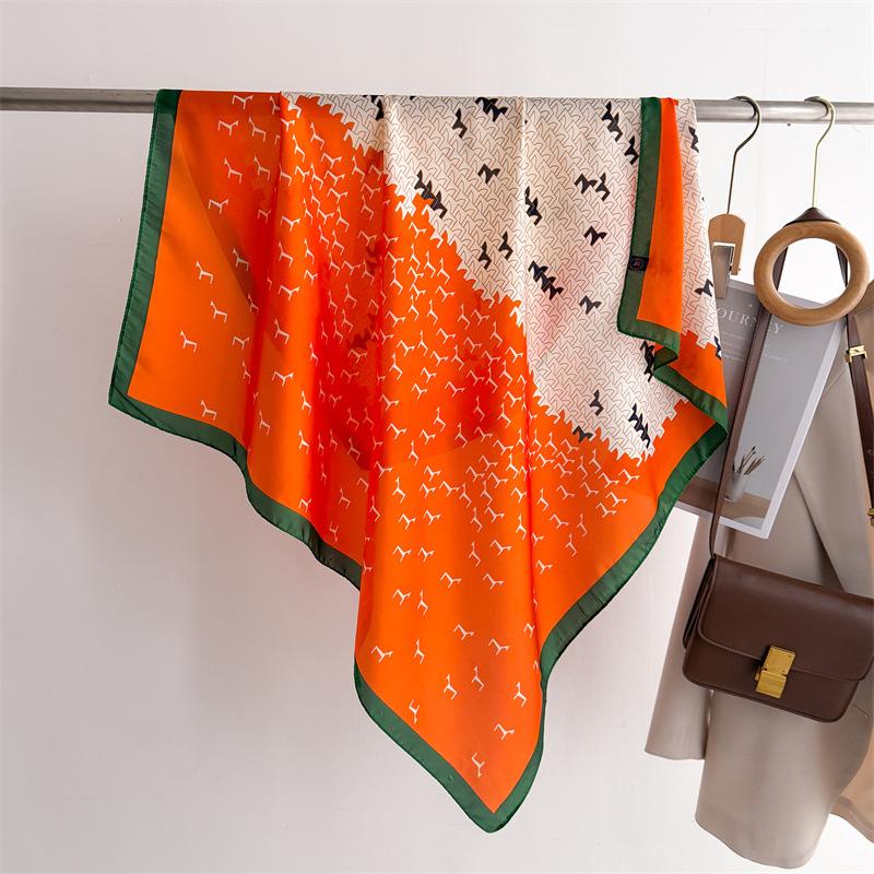 New plaid chain scarf twill large square scarf travel sunscreen shawl decorative headscarf 90cm letter silk scarf