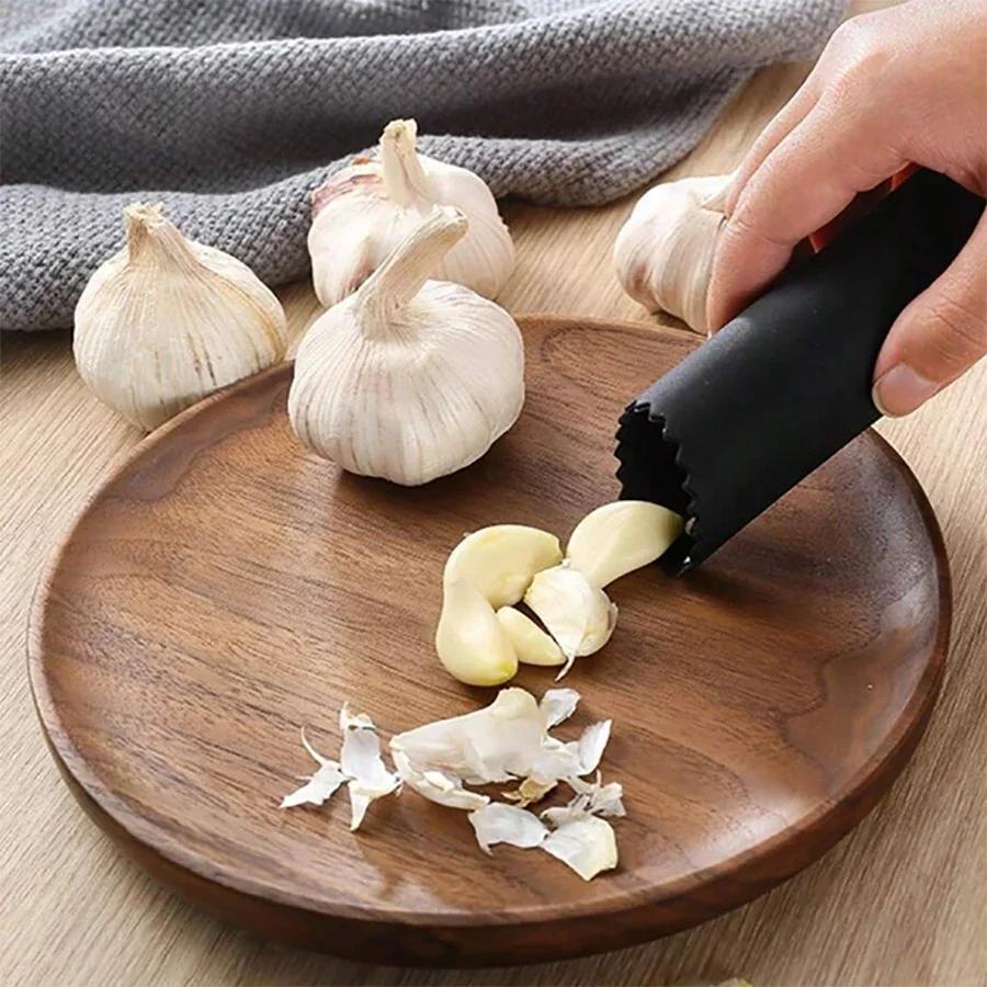 1PC Household Silicone Garlic Peeler Practical Multi-functional Garlic Peeler Tube Creative Kitchen Garlic Peeler Gadget
