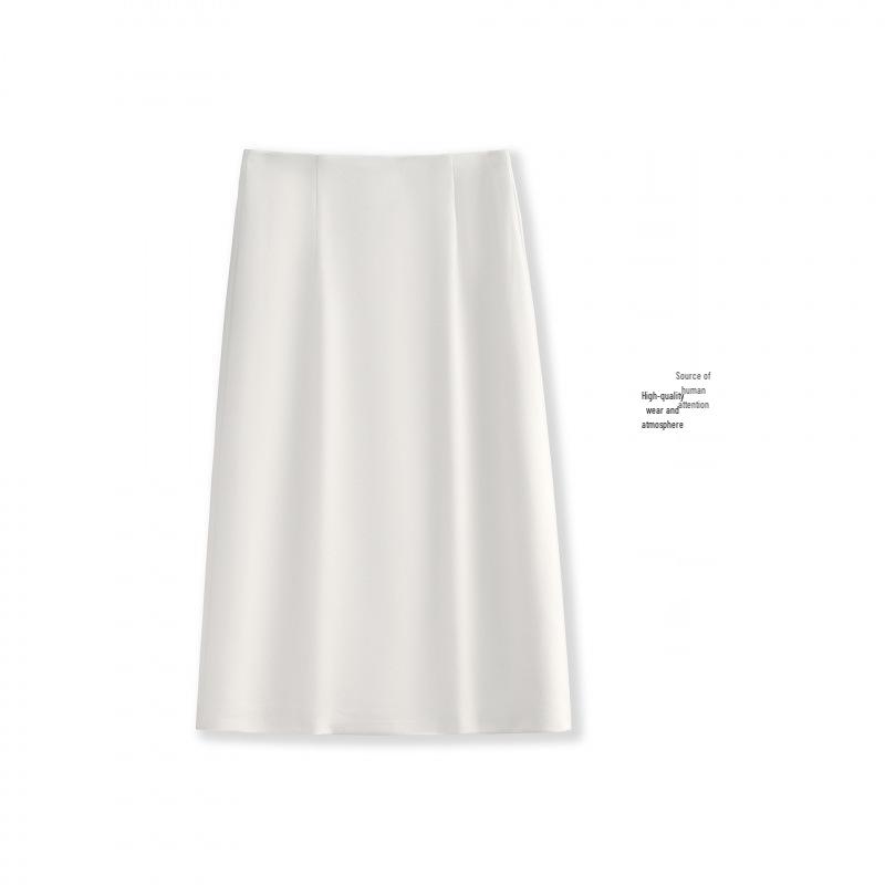 Elegant Women's High-Waisted A-Line Skirt: Slimming, Simple, and Hip-Hugging for Spring/Autumn 2026