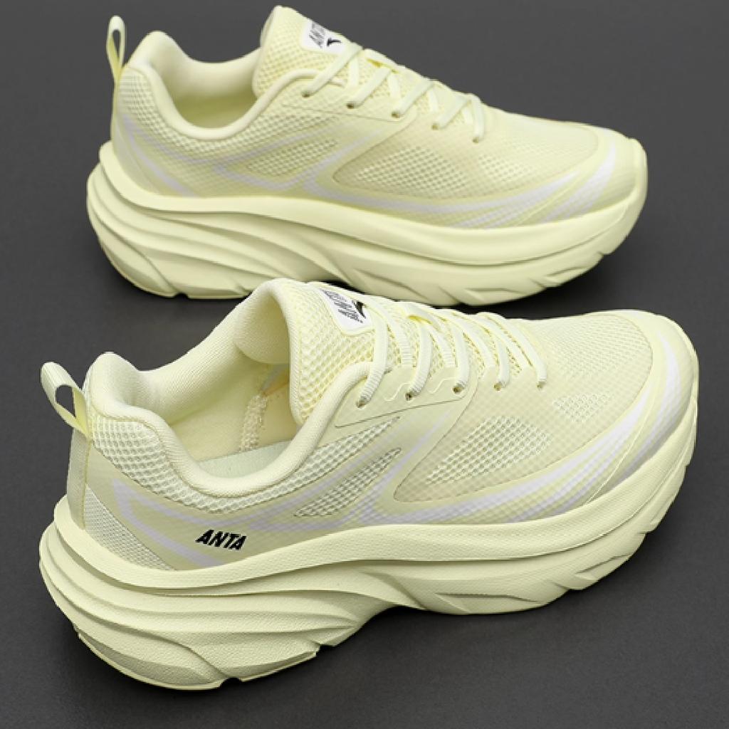 Anta Lightweight Comfortable Shock Absorbing Non-Slip Breathable Low-Top Casual City Commuting Running Shoes Women Sneakers Sky-Yellow 922535520-3