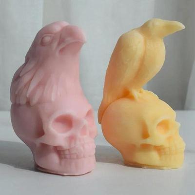 Halloween Schädel Handgemachte Kreative Form Krähe Adler Tritt auf Geisterkopf Schädel Aromatherapie Kerze Gelform Gips Tropfform