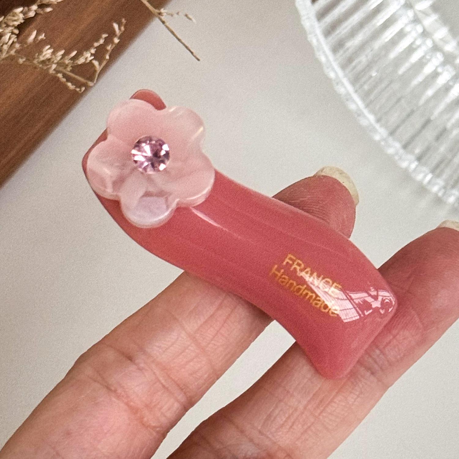 

Floral Contemporary Pattern Hair Claw Clip Highend Acetate Material With Elegant Rhinestones Perfect Women For Pink 4.8cm