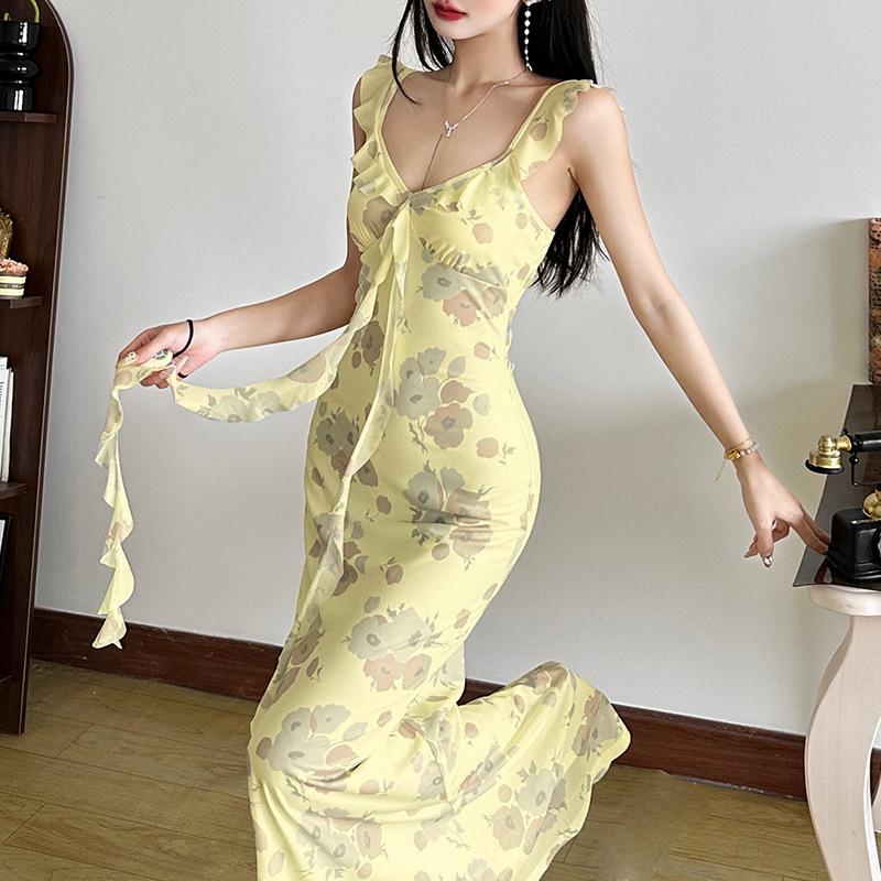 European and American Summer New Women's Clothing Sexy Low-cut Spice Girls Vacation Style Retro Printing Slim-fitting Backless Dress