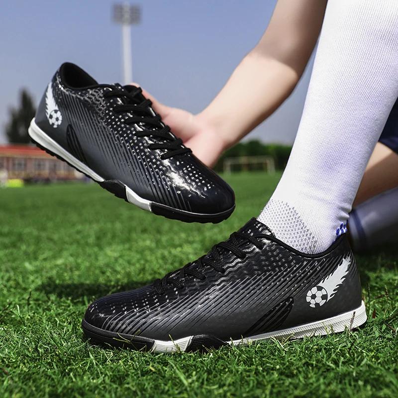 Hot Selling Unisex Sneakers Fashion Grass Youth Training Football Boots Men Women Indoor Anti Slip Low Cut Durable Soccer Shoes
