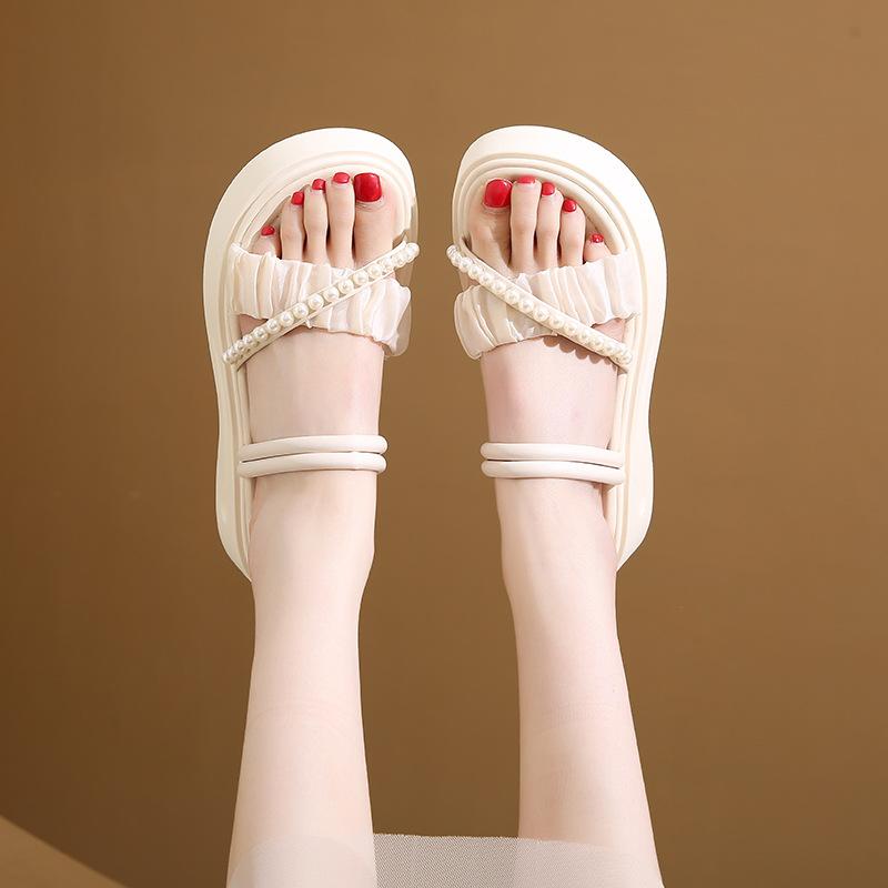 22 Sommer Plateau-Sandalen sind schön, hochhackiger Feen-Stil mit Perlen und Rock, zwei bequeme Sandalen zum Tragen