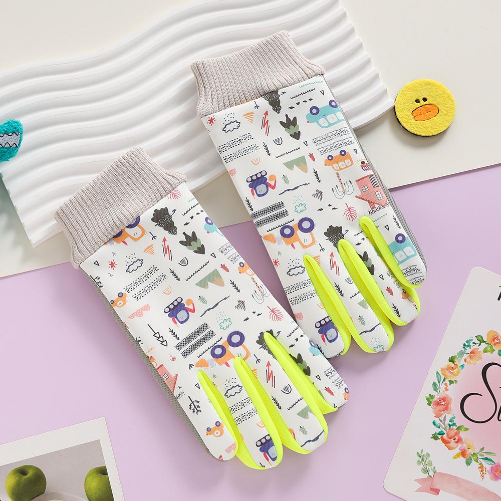 Children's Gloves for Winter for Boys and Girls Warmth Water-splashing Wind Proof and Thickened Winter Outdoor Play Snow Proof Gloves