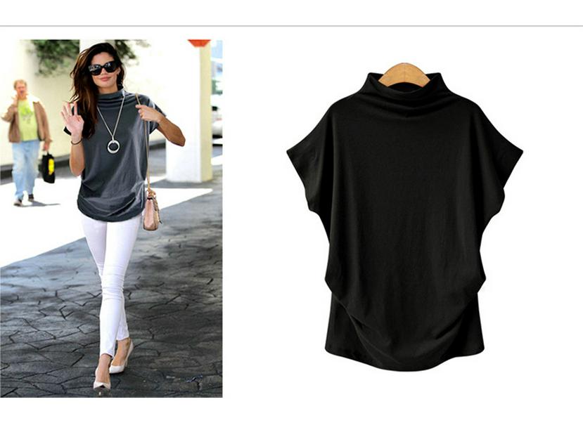 Kurzärmeliges Damen Übergröße T-Shirt im koreanischen Stil mit halbohem Kragen.