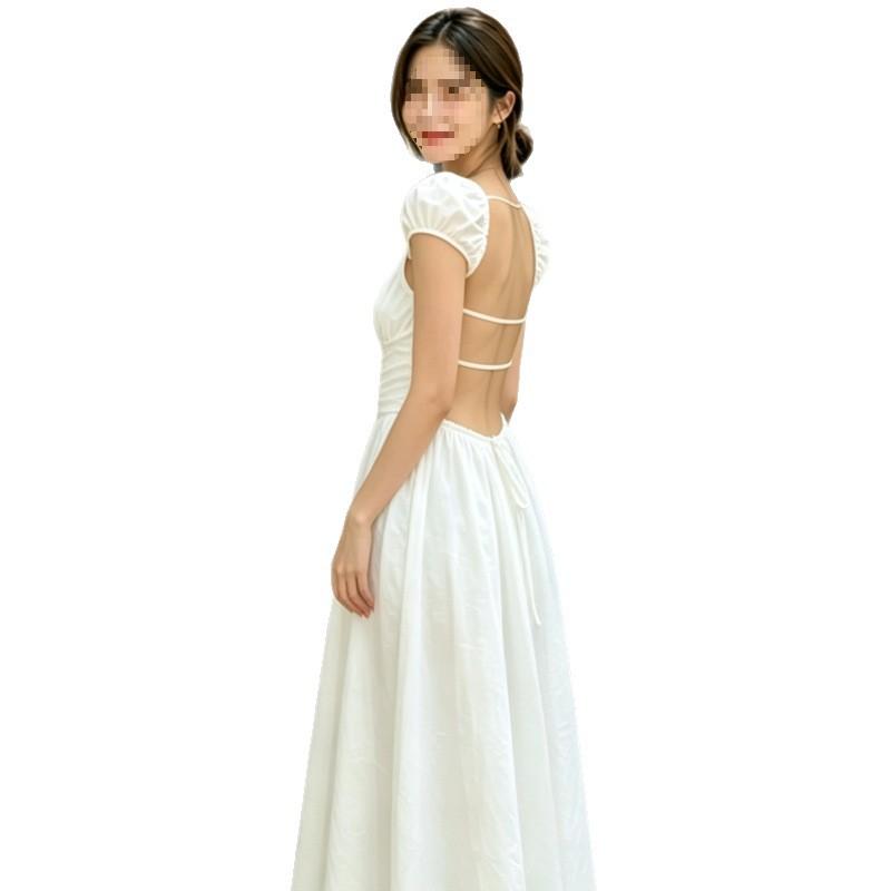 Sexy waist and thin long dress, new summer white pleated bubble sleeve backless dress is popular.
