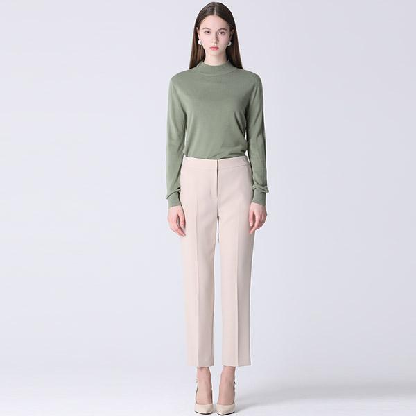 She S miSS Perfect Solid Slim SlackS