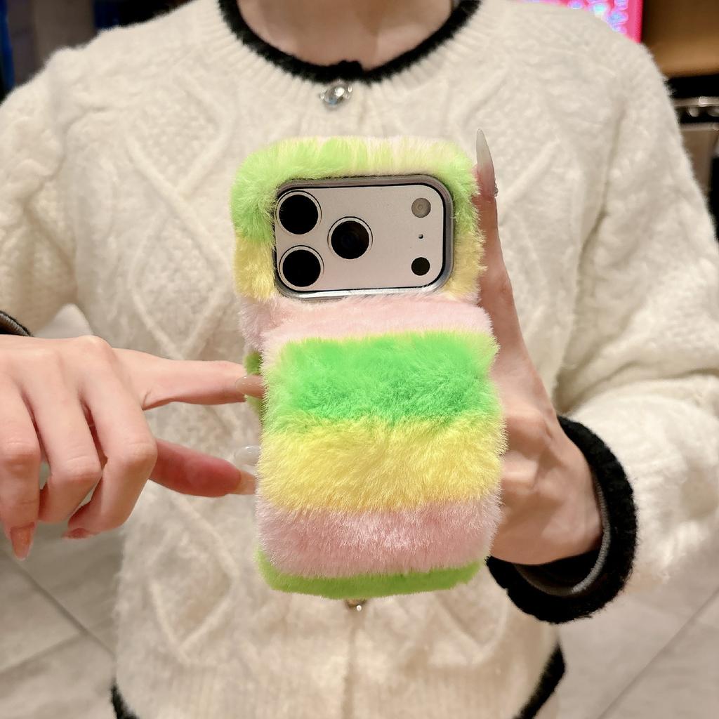 Für iPhone 17 Pro Regenbogen Flauschige Handyhülle Winter Warm Handschlaufe TPU Abdeckung