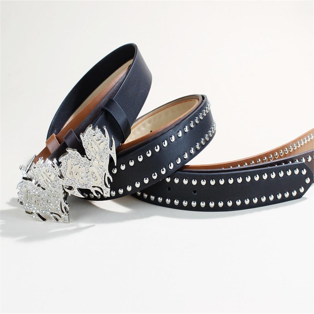 Punk PU Leather Belt with Heart Buckle Rivet Studded Belt for Female Cool Waiststrap for Pants Jeans Simple Waist Decors