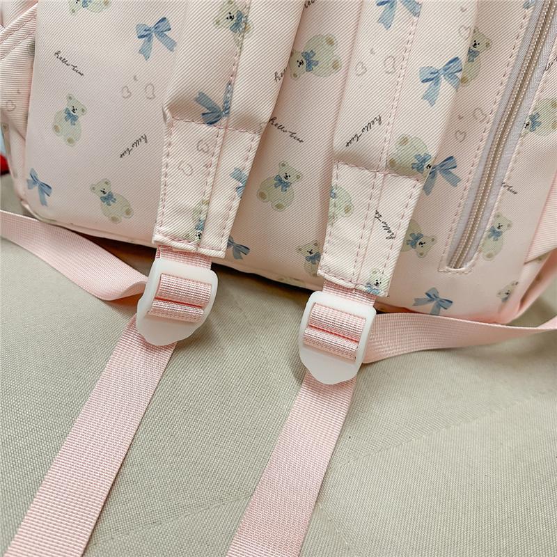 Niedlicher Rucksack mit Bärenaufdruck für Damen und Mädchen, Modischer Tagesrucksack für Schule und Reisen mit mehreren Taschen