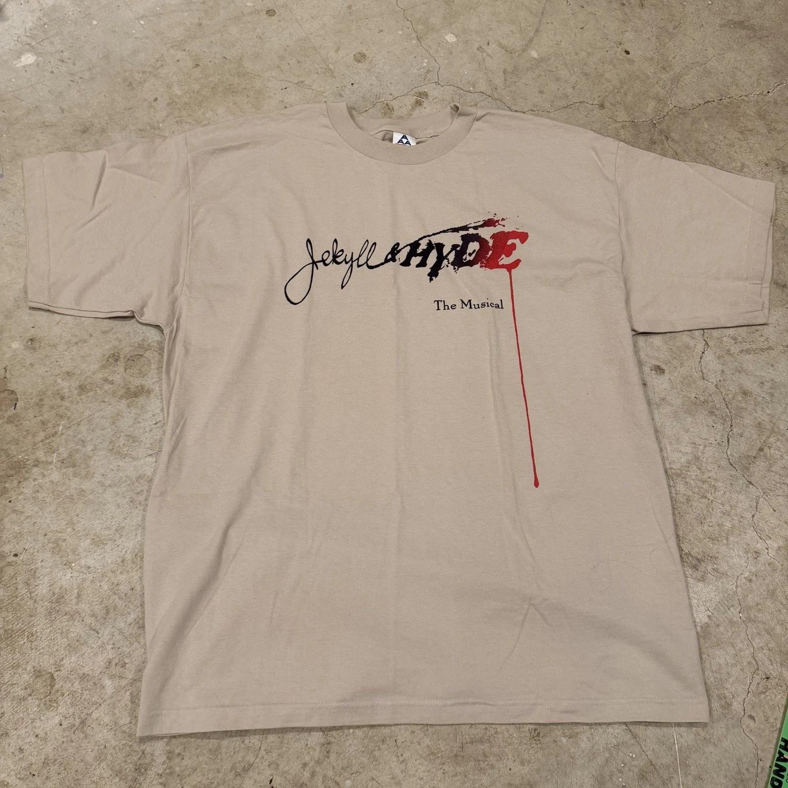 VTG Jekyll & Hyde The Musical T-Shirt Mens 2XL Tan Broadway Theater Graphic Tee 2XL