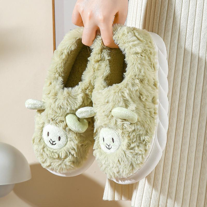 Plush Cartoon Lamb Heart Slippers for Couples - Cozy Indoor Winter Footwear for Women & Men