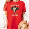 Never Skip Leg Day Funny Penguin Gym Graphic TShirt Casual Fashion Loose Fitness Bodybuilding Weightlifting Unisex Unisex Tshirt