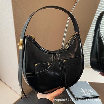 European and American Retro Underarm Bag Women's New Niche Fashion Versatile Crescent Bag High-end Single Shoulder Handbag Tide