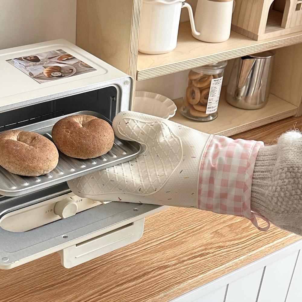 Anti Scalding Silicone Gloves Pink Plaid Oven Gloves Hot Pot Mitts Microwave Gloves  Baking