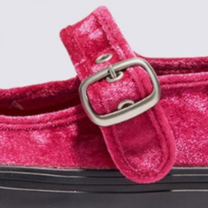Vans Mary Jane Velvet Touch Cherry Jubilee Vn000crrc9l1
