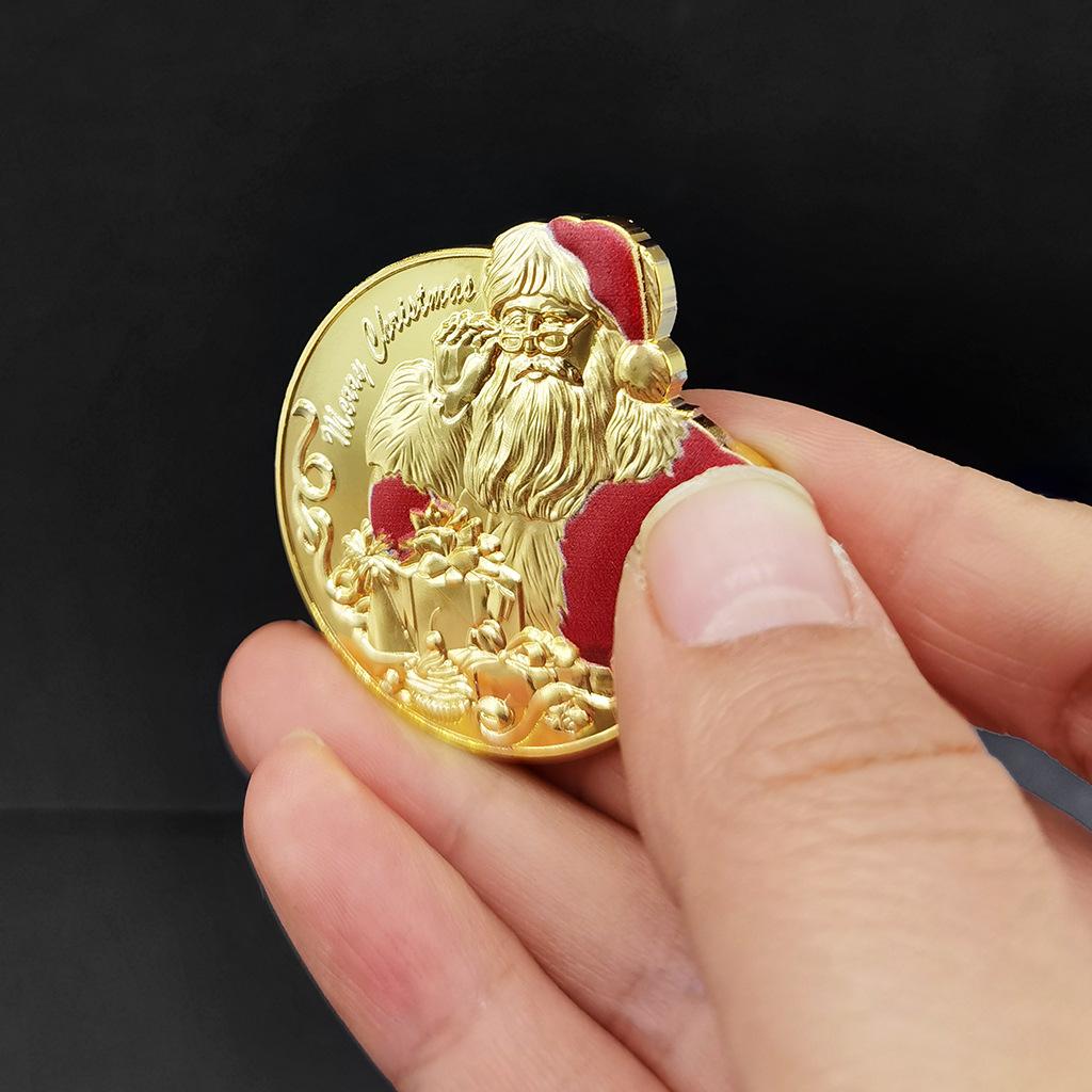 Weihnachtsgeschenke, Münzen, kreative Münzen, Medaillen, Weihnachtsdekorationen, Ornamente, Weihnachtsgeschenk, Strumpffüller