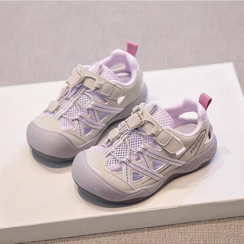 Children's sports sandals anti-kick girls' bag head shoes summer new casual boys anti-kick hollow wading shoes