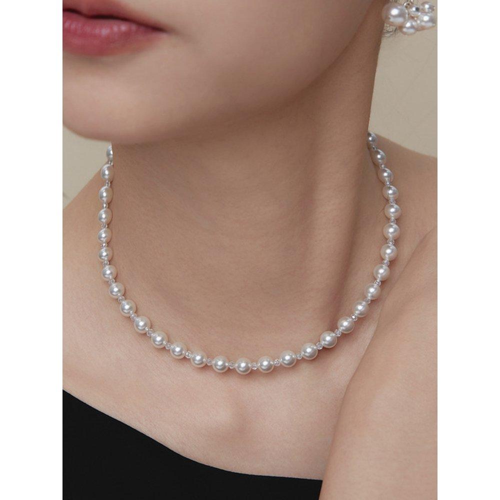 (925 Silver) Lily Pearl Choker