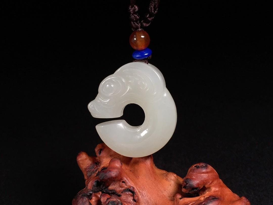 Unisex White Jade Pig Dragon Pendant with Certificate - Xinjiang Hotan Zodiac Crafts