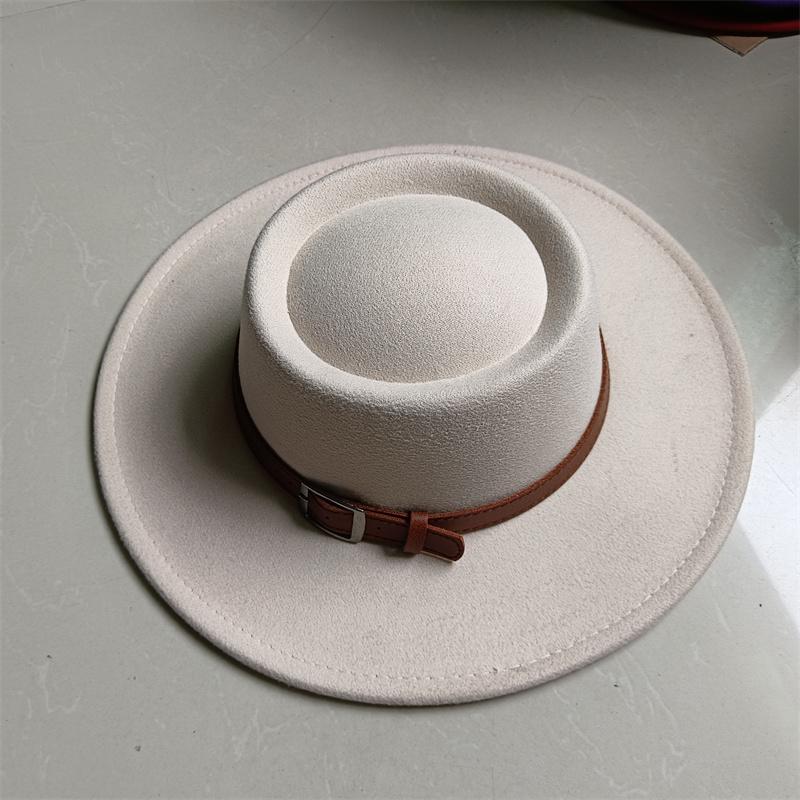 2026 Fedora Hat Winter Round Convex Flat Top Belt Accessories Rose Red Felt Jazz Hat for Men and Women Fedora Gorras