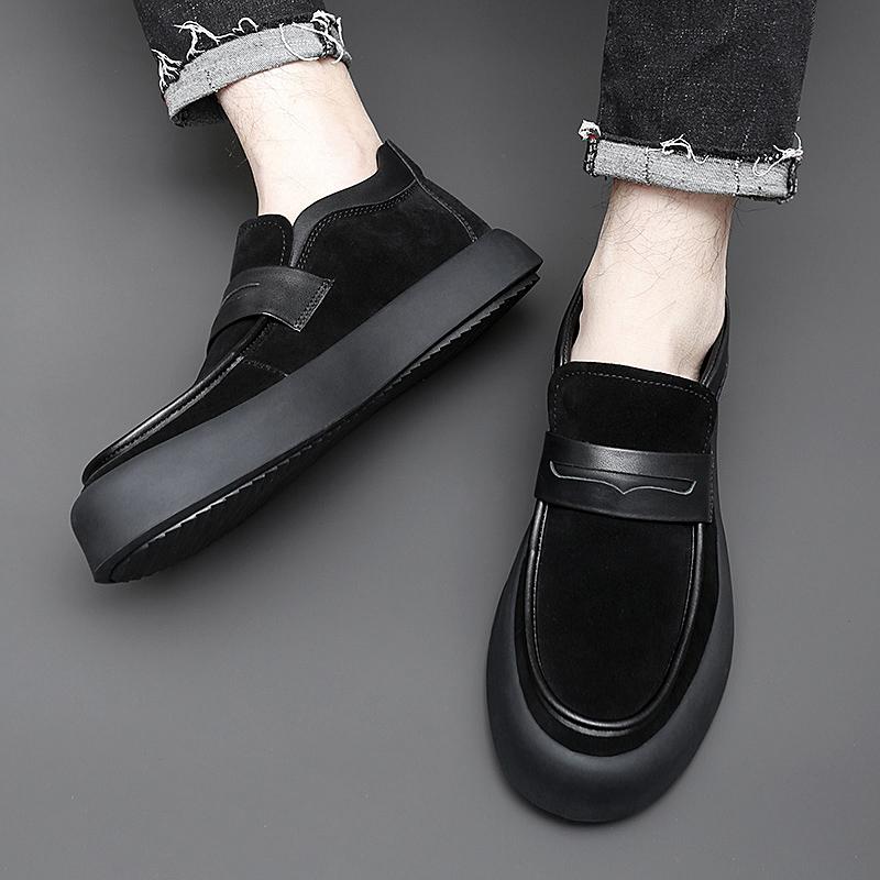 Fashion Black Dress Leather Shoes Personality Men's Loafers Party Wedding Business Shoes New Fashion Male Slip On Flats Simple Moccasins