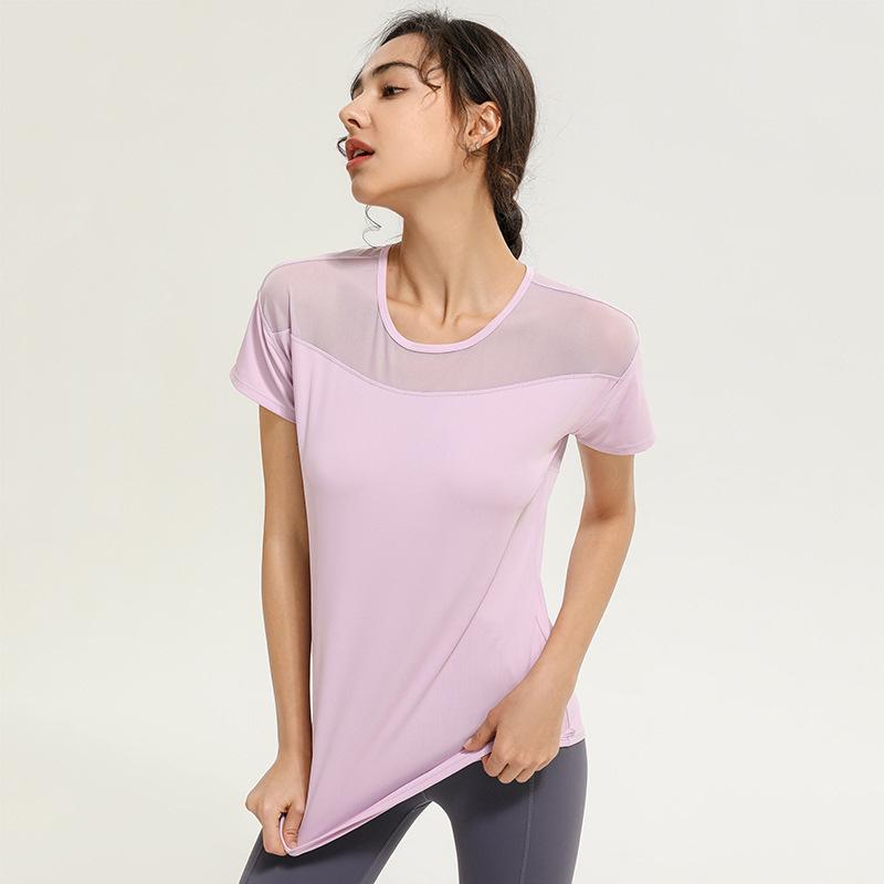 

Breathable Women s Round Neck Yoga T-Shirt - Fashionable Outdoor Dance & Fitness Wear S лавандовий
